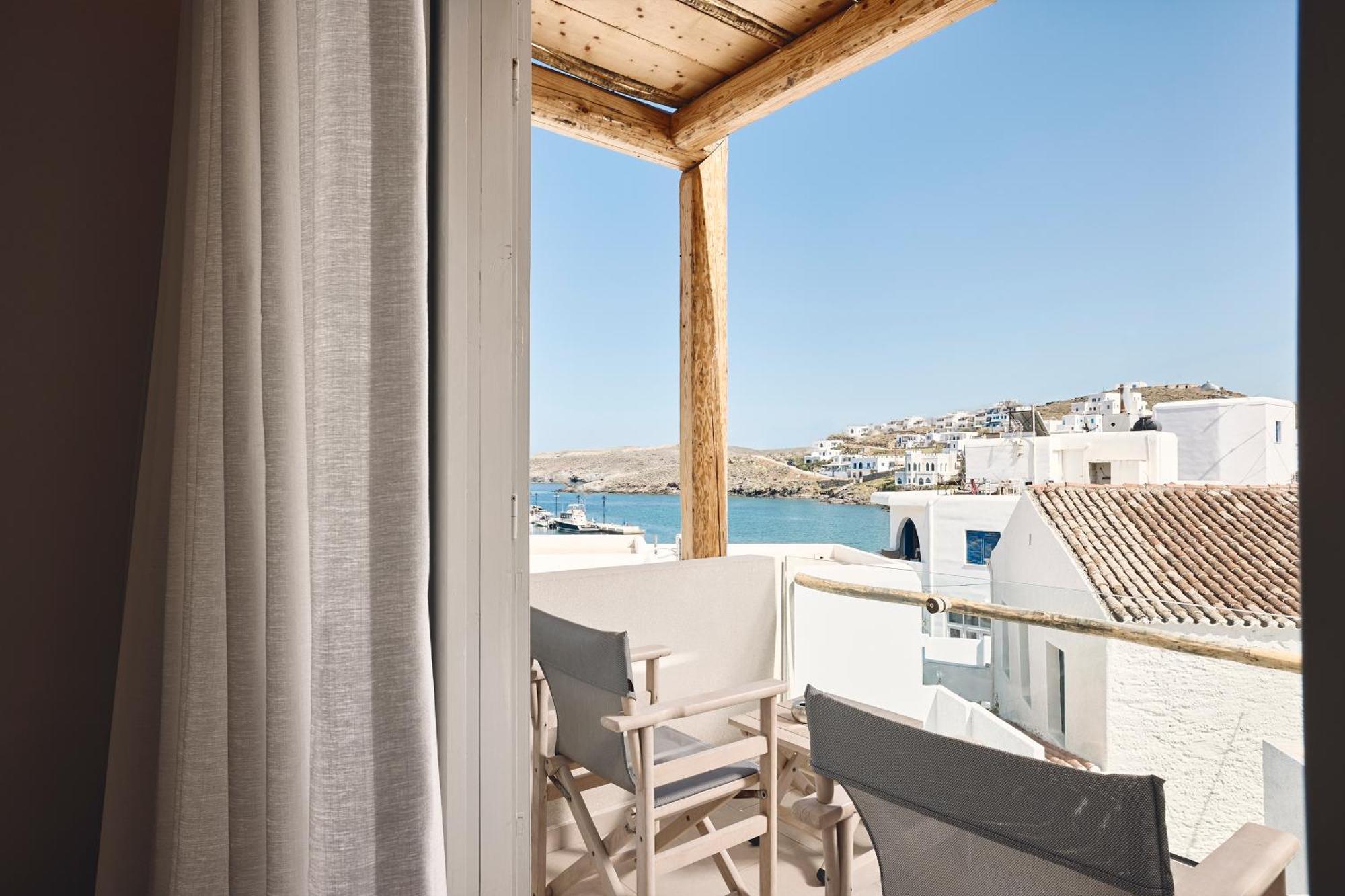 Kythnos Bay Отель