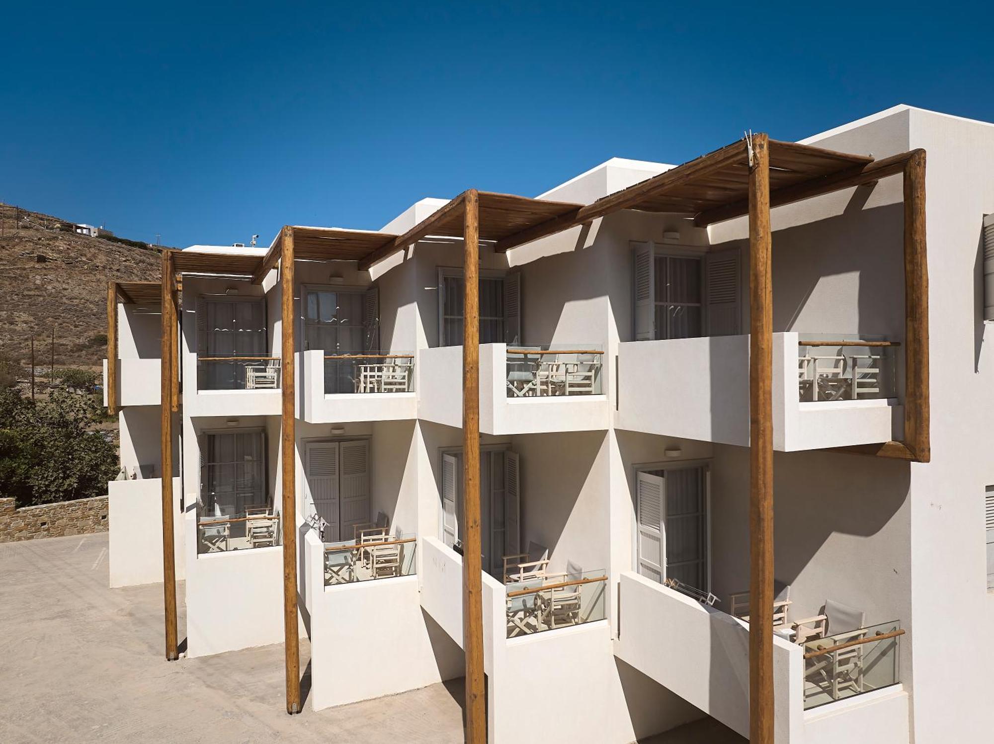 Отель Kythnos Bay 3*